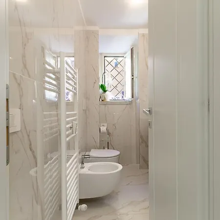 Aras Luxury Flat *