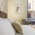 Aras Luxury Flat *