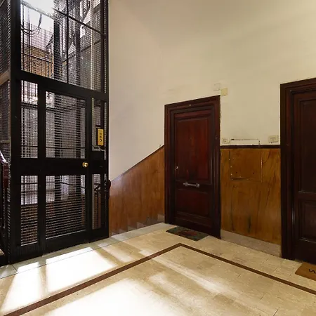 Aras Luxury Flat * Řím